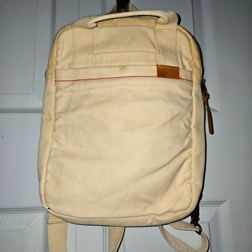 INCASE DENIMS BACKPACK BEIGEB BAG